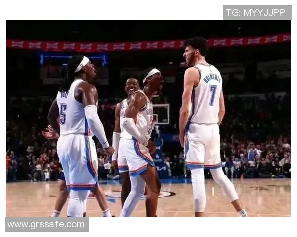 切特霍姆格伦的篮球之路从大学到NBA的成长与挑战 切特霍姆格伦的篮球之路从大学到NBA的成长与挑战