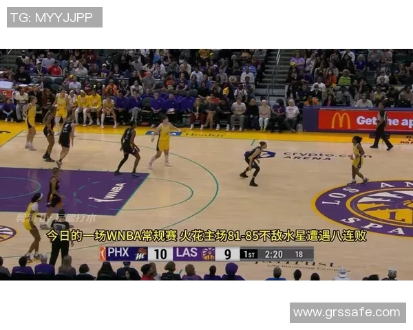 洛杉矶火花队与水星队激战正酣决战WNBA季后赛精彩回顾 洛杉矶火花队与水星队激战正酣决战WNBA季后赛精彩回顾